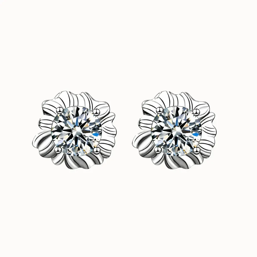 0.5ct Watercress Moissanite Earrings
