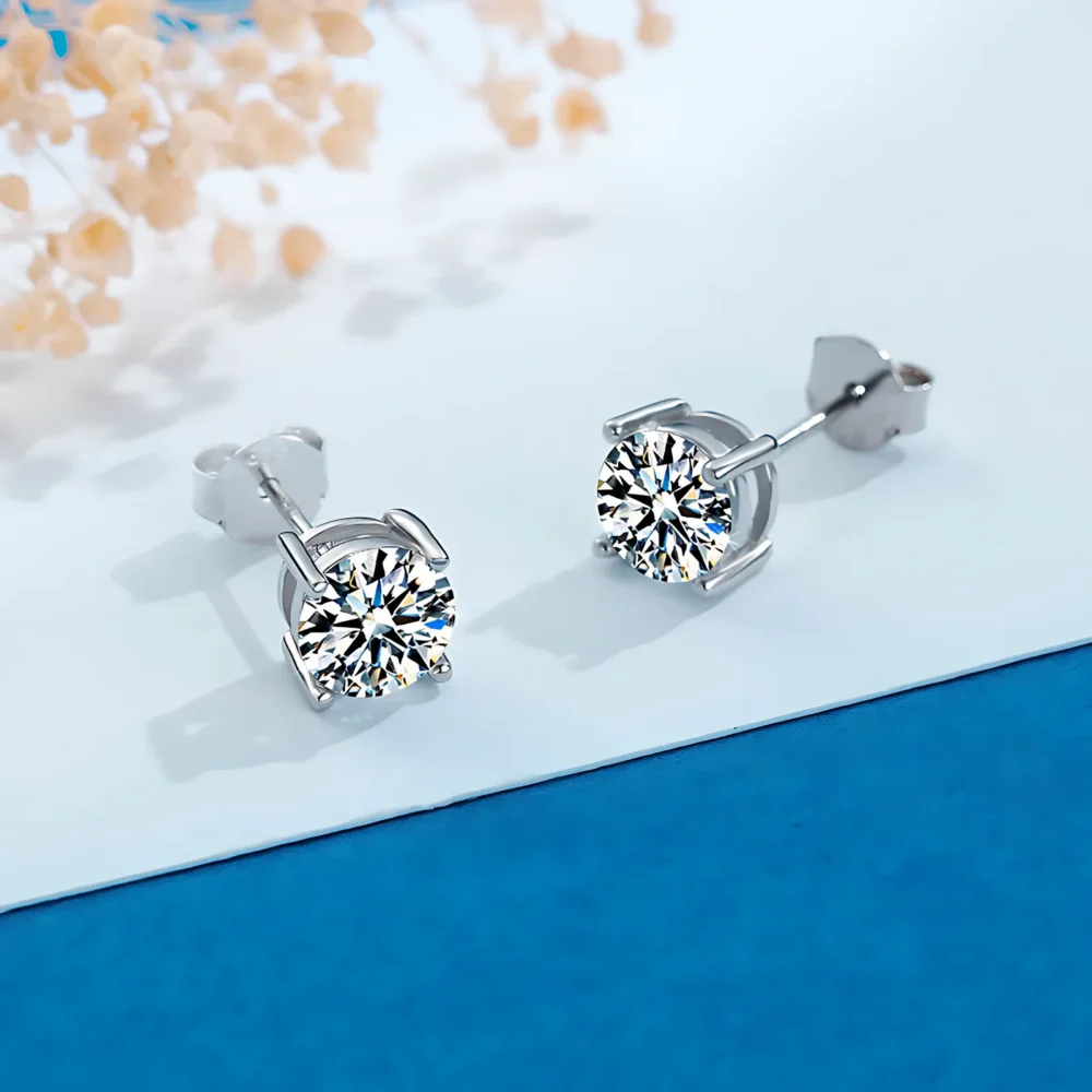 Round Moissanite Studs - Image 4