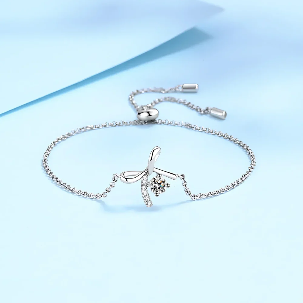 0.3ct Moissanite Ribbon Bar Bracelet - Image 3