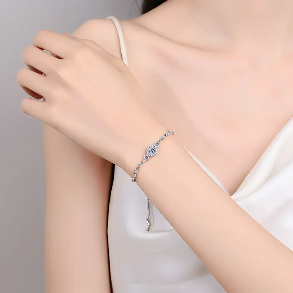0.5ct Moissanite Oval Cut Holo Bracelet - Image 2