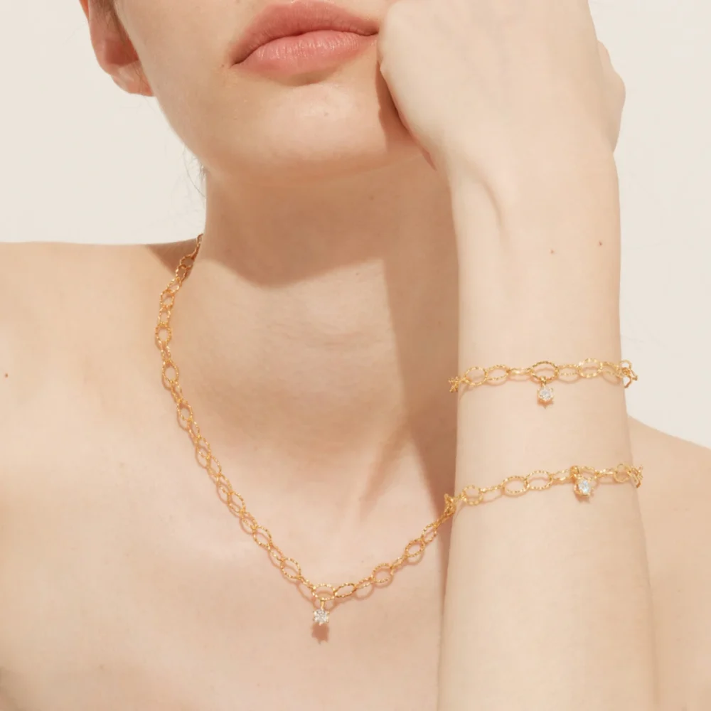 Moissanite Gold Chain Bracelet - Image 4