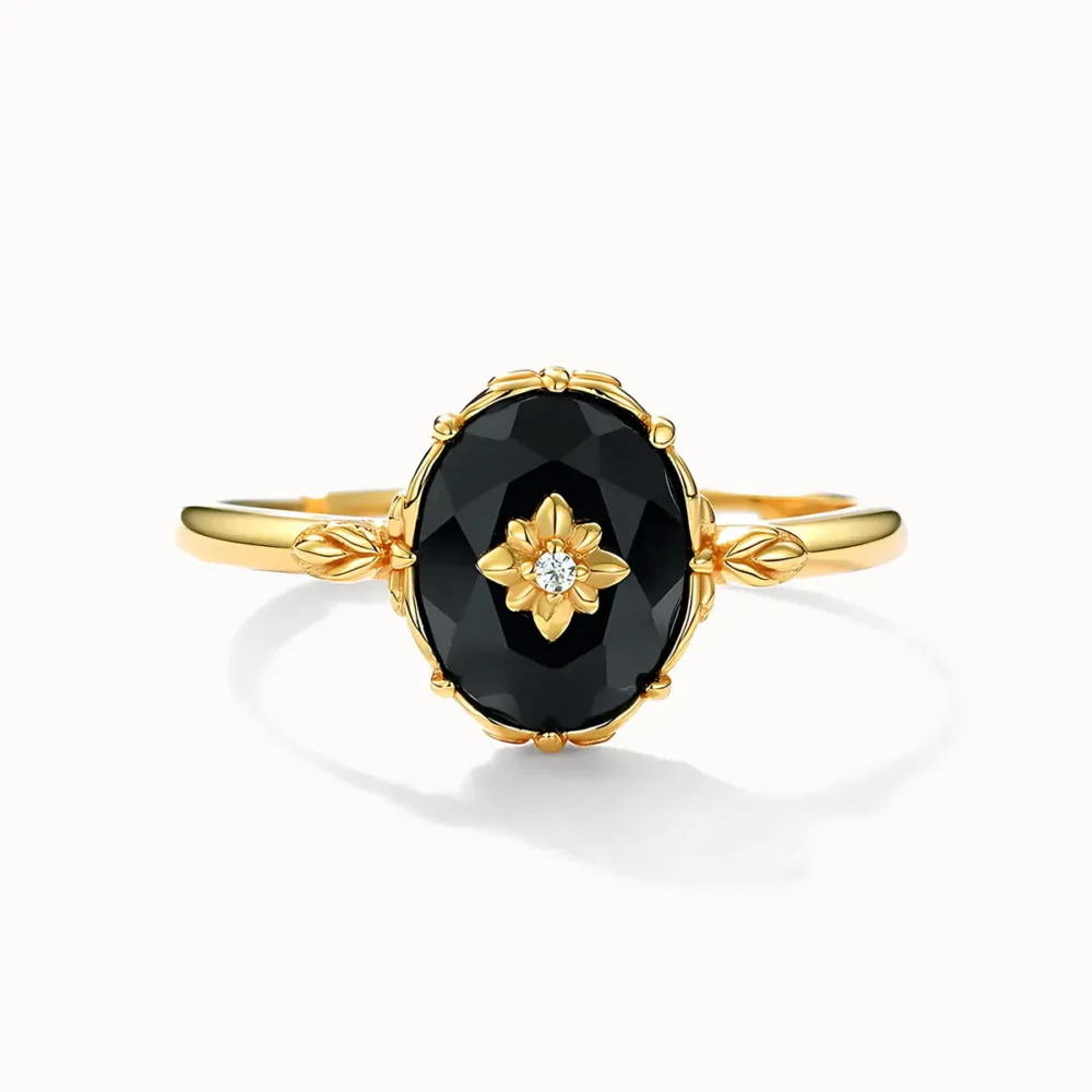 Vintage Oval Onyx Ring