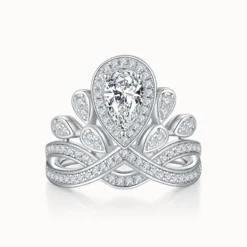 1ct Pear Moissanite Twist Church Ring