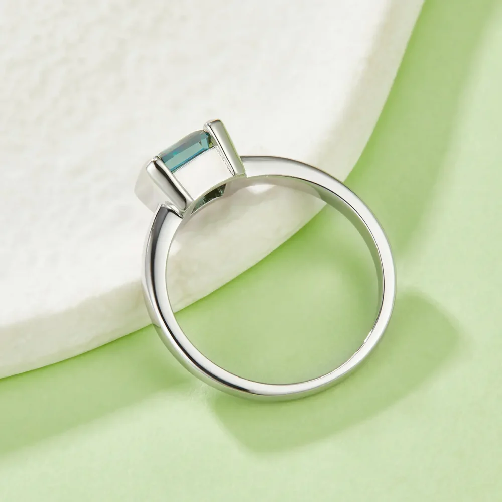 1ct Green Moissanite Asscher Cut Solitaire Ring - Image 4