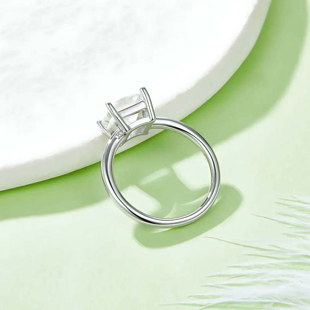 2ct Princess Cut Moissanite Solitaire Ring - Image 4