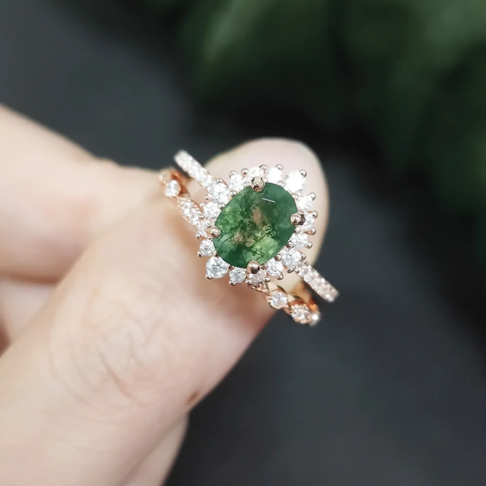 Vintage Oval Moss Agate Stacking Ring - Image 3