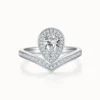1ct Pear Moissanite Chevron Ring