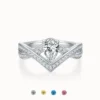 Pear-cut Moissanite Twist Ring