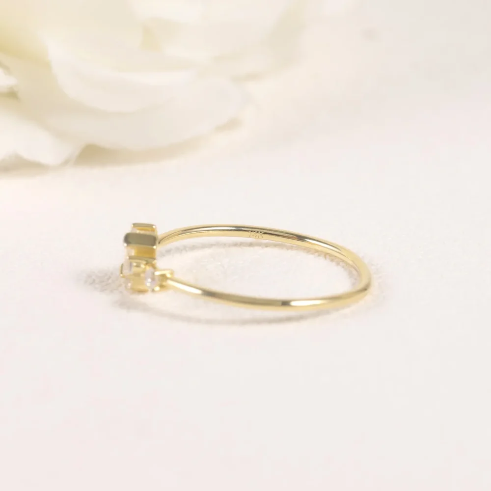 Baguette Moissanite Cluster Ring - Image 4