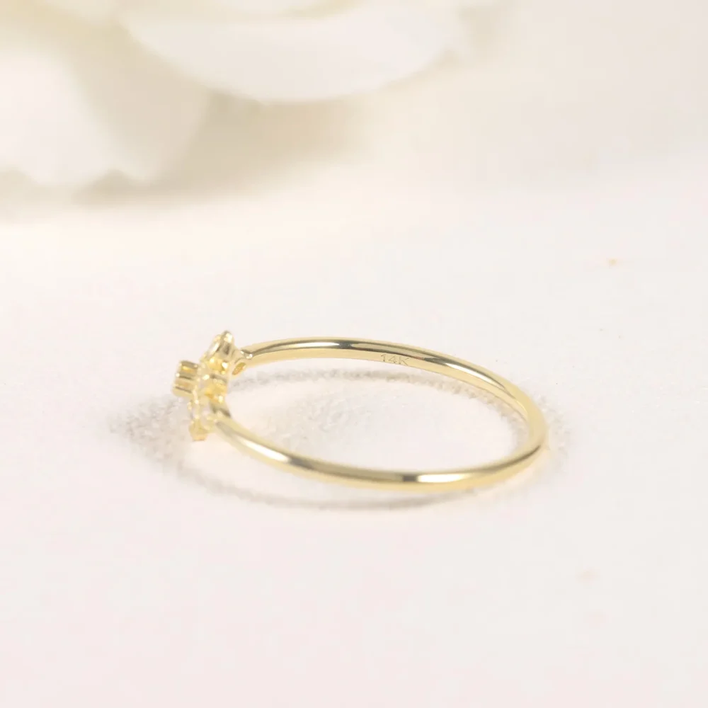 Moissanite Floral Ring - Image 5