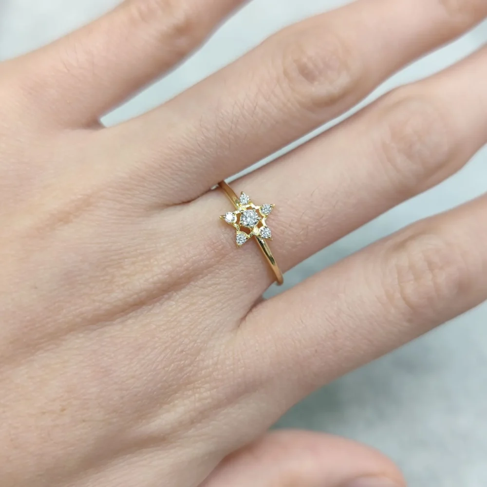 Moissanite Star Ring - Image 2