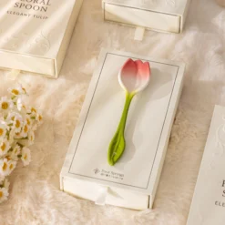 Alternative view of Tulip Spoon